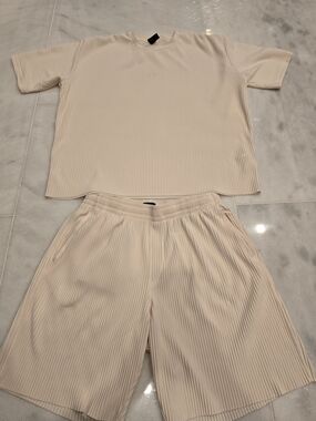 H&m Pleated Two-Piece Set in Light Cream